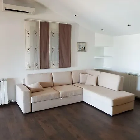 Villa Green Experience House *