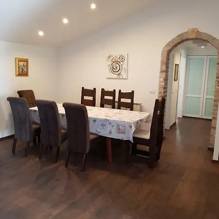 Villa Green Experience House