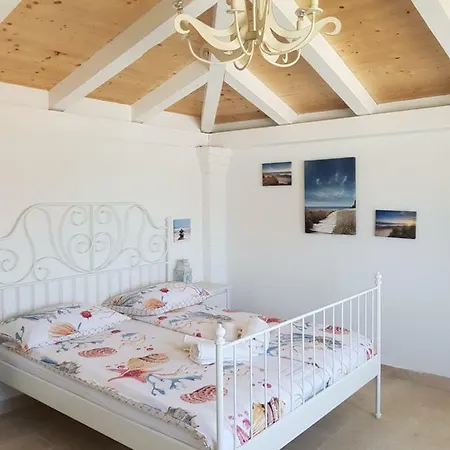 Villa Green Experience House *